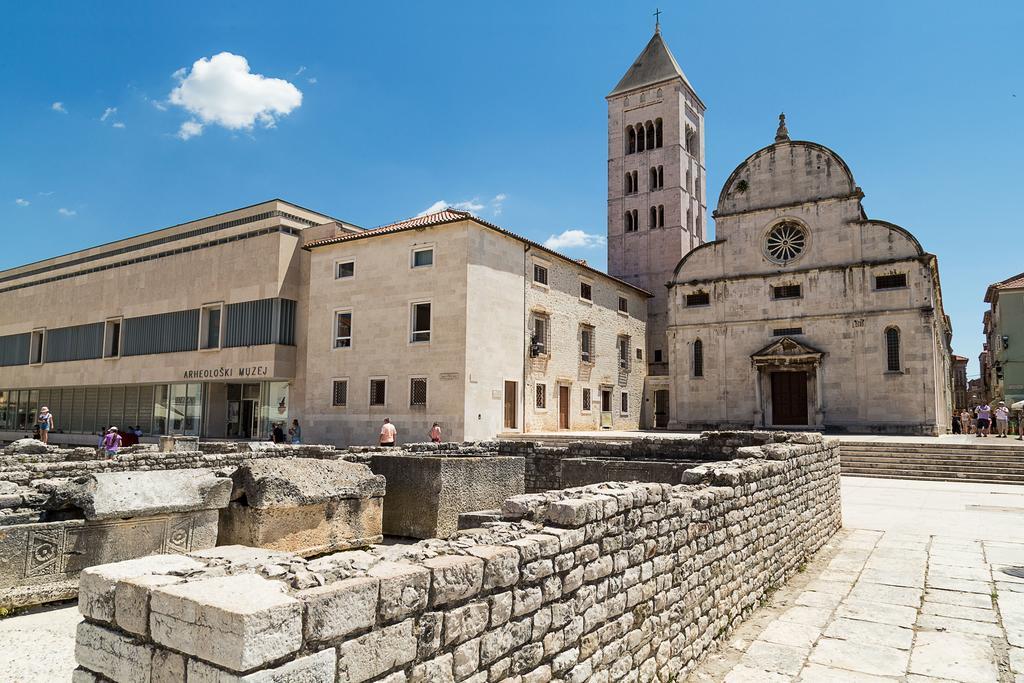 Cozy Old Town Apartment Zadar Exterior photo